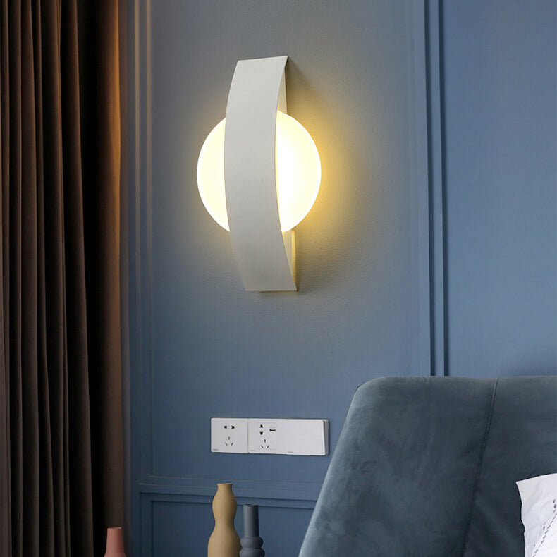 Minimalist Acrylic Geometric Ring LED Wall Sconce Lamp