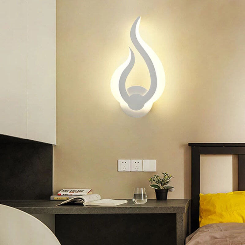 Flame Shaped Acrylic 1-Light LED Wall Sconce Lamp