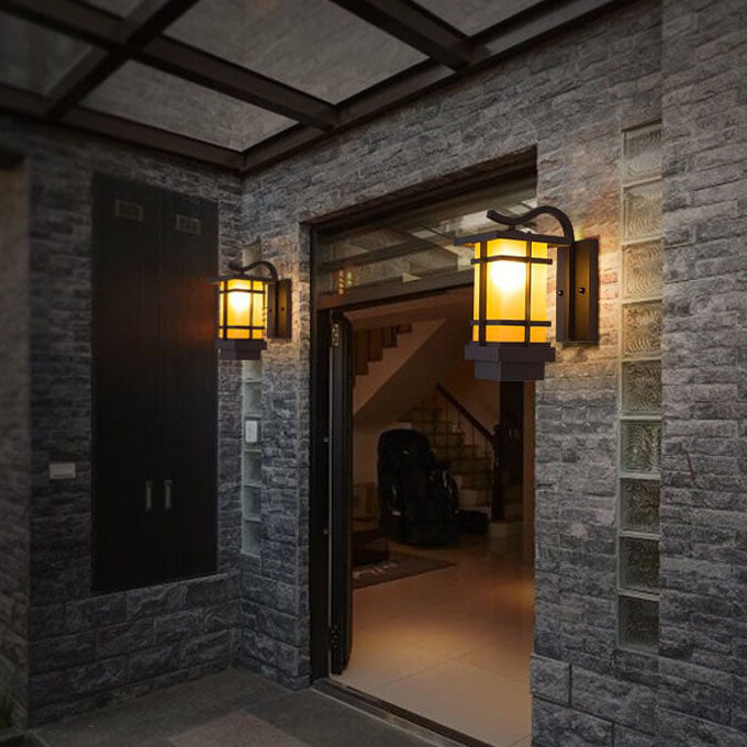 Plaid Lantern Outdoor Waterproof 1-Light Wall Sconce Lamp