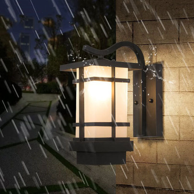 Plaid Lantern Outdoor Waterproof 1-Light Wall Sconce Lamp