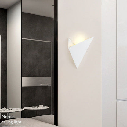 Nordic Minimalist Triangle Iron LED Wall Sconce Lamp