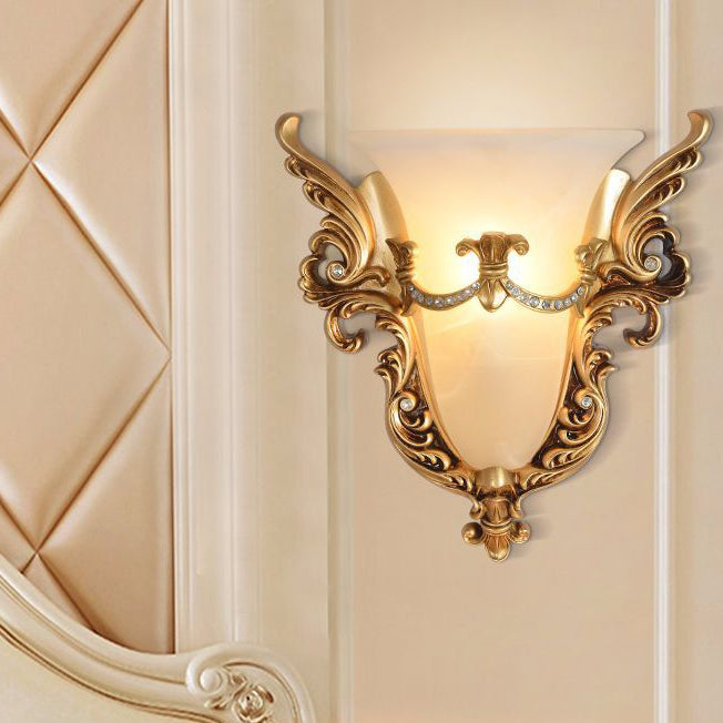 European Flared Carving Resin 1-Light Wall Sconce Lamp