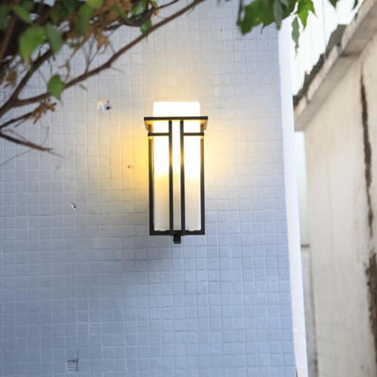 Chinese Glass Lampshade 1-Light Outdoor Wall Sconce Lamp
