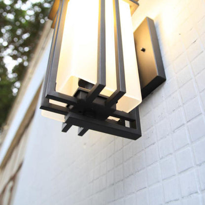Chinese Glass Lampshade 1-Light Outdoor Wall Sconce Lamp