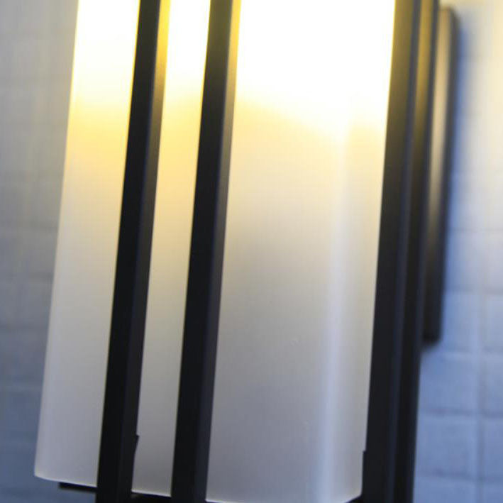 Chinese Glass Lampshade 1-Light Outdoor Wall Sconce Lamp