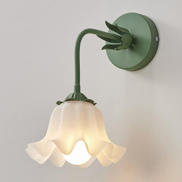 Acrylic Bell Orchid Flower Shade 1-Light Wall Sconce Lamp