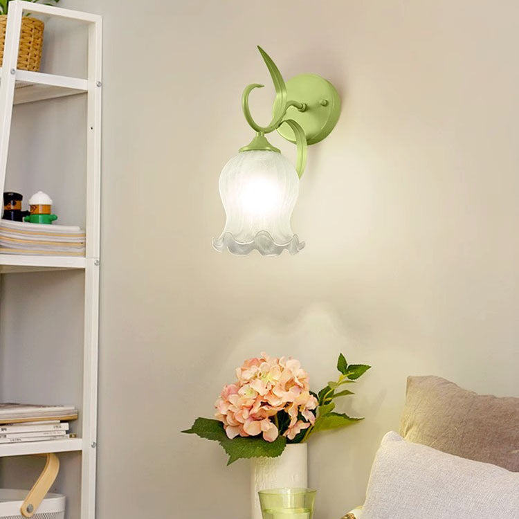 Simplicity Flower Iron Glass 1-Light Wall Sconce Lamp