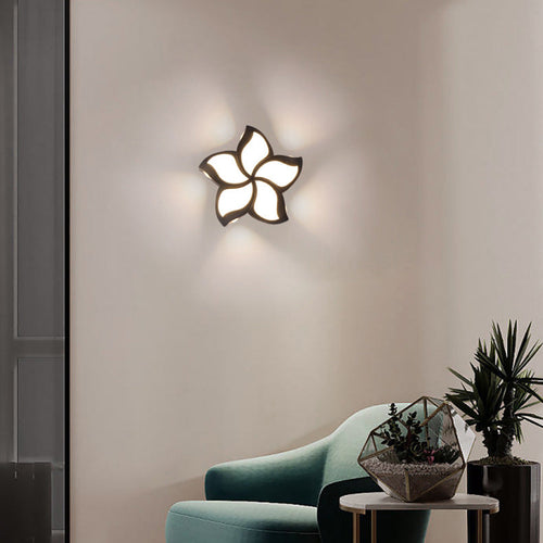 Simplicity Pinwheel Acrylic Shade LED Wall Sconce Lamp