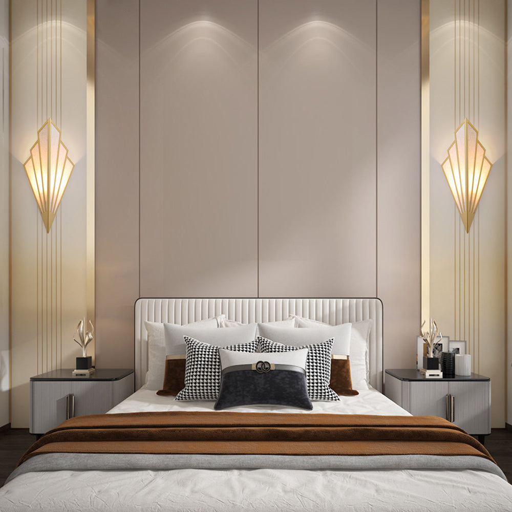 Creative Scalloped Iron Linen 1-Light Wall Sconce Lamp
