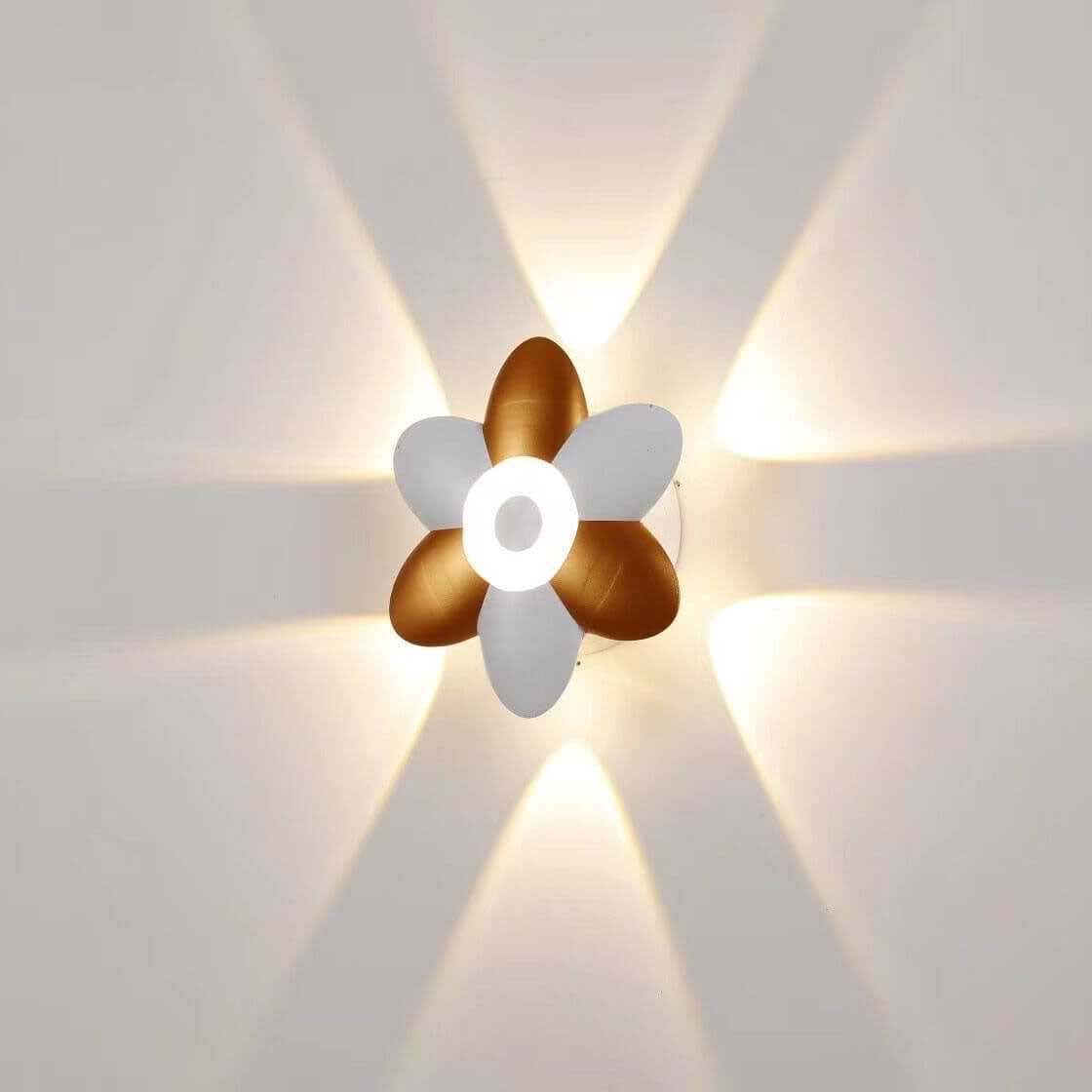 Creative Aluminum Spotlight Luminous LED Wall Sconce Lamp