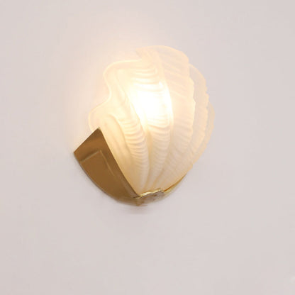 Modern Art Deco Shell Brass Glass 1-Light Wall Sconce Lamp