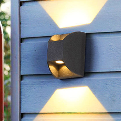 Minimalist Waterproof LED Outdoor Patio Wall Sconce Lamp
