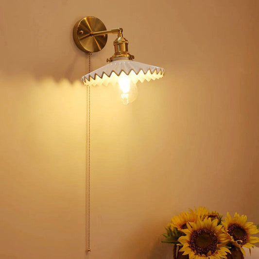Simplicity Round 1-Light Vanity Light Wall Sconce Lamp