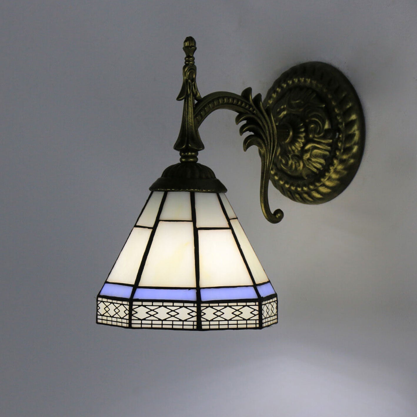 Tiffany Square Stained Glass 1-Light Wall Sconce Lamp