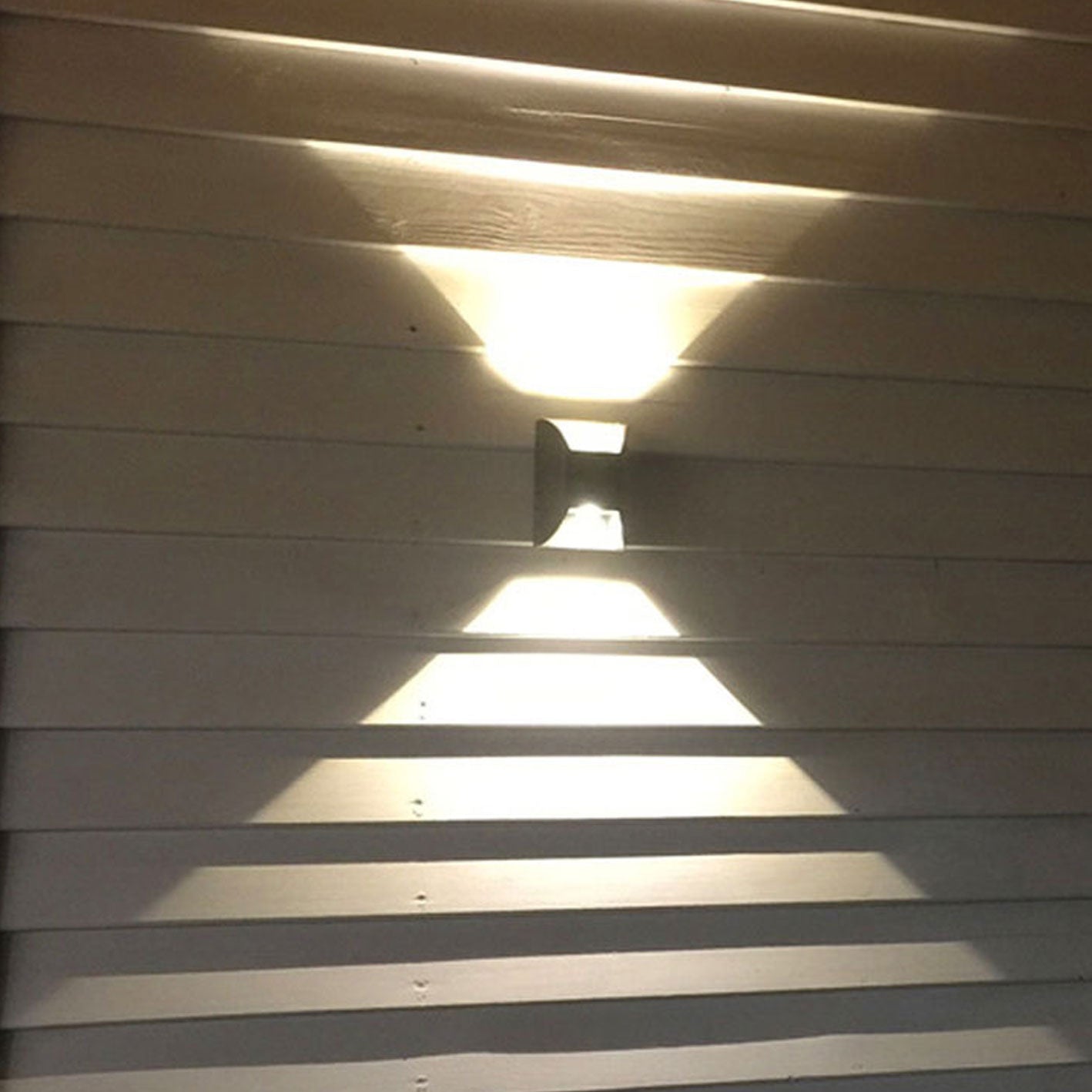 Minimalist Waterproof LED Outdoor Patio Wall Sconce Lamp