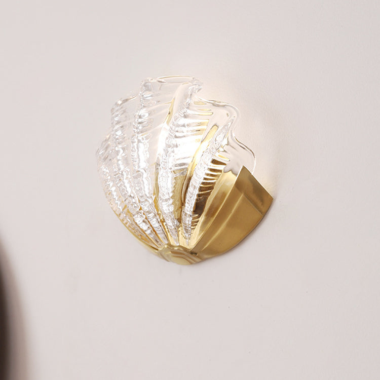 Modern Art Deco Shell Brass Glass 1-Light Wall Sconce Lamp