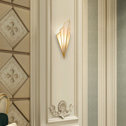 Creative Scalloped Iron Linen 1-Light Wall Sconce Lamp