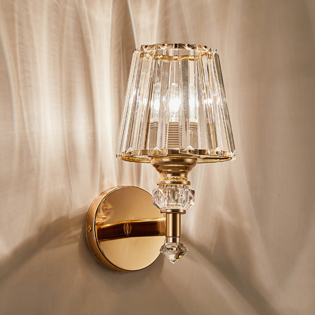 Round Trapezoidal Hardware Crystal 1-Light Wall Sconce Lamp