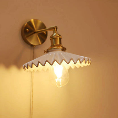 Simplicity Round 1-Light Vanity Light Wall Sconce Lamp
