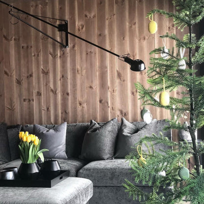 Adjustable Extended-Arm Wall Lamp