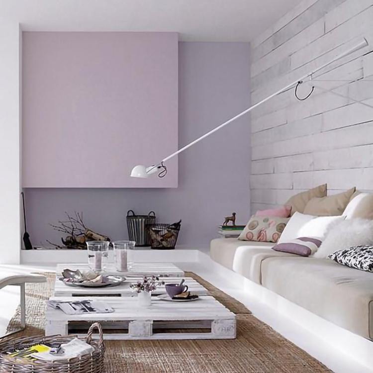 Adjustable Extended-Arm Wall Lamp