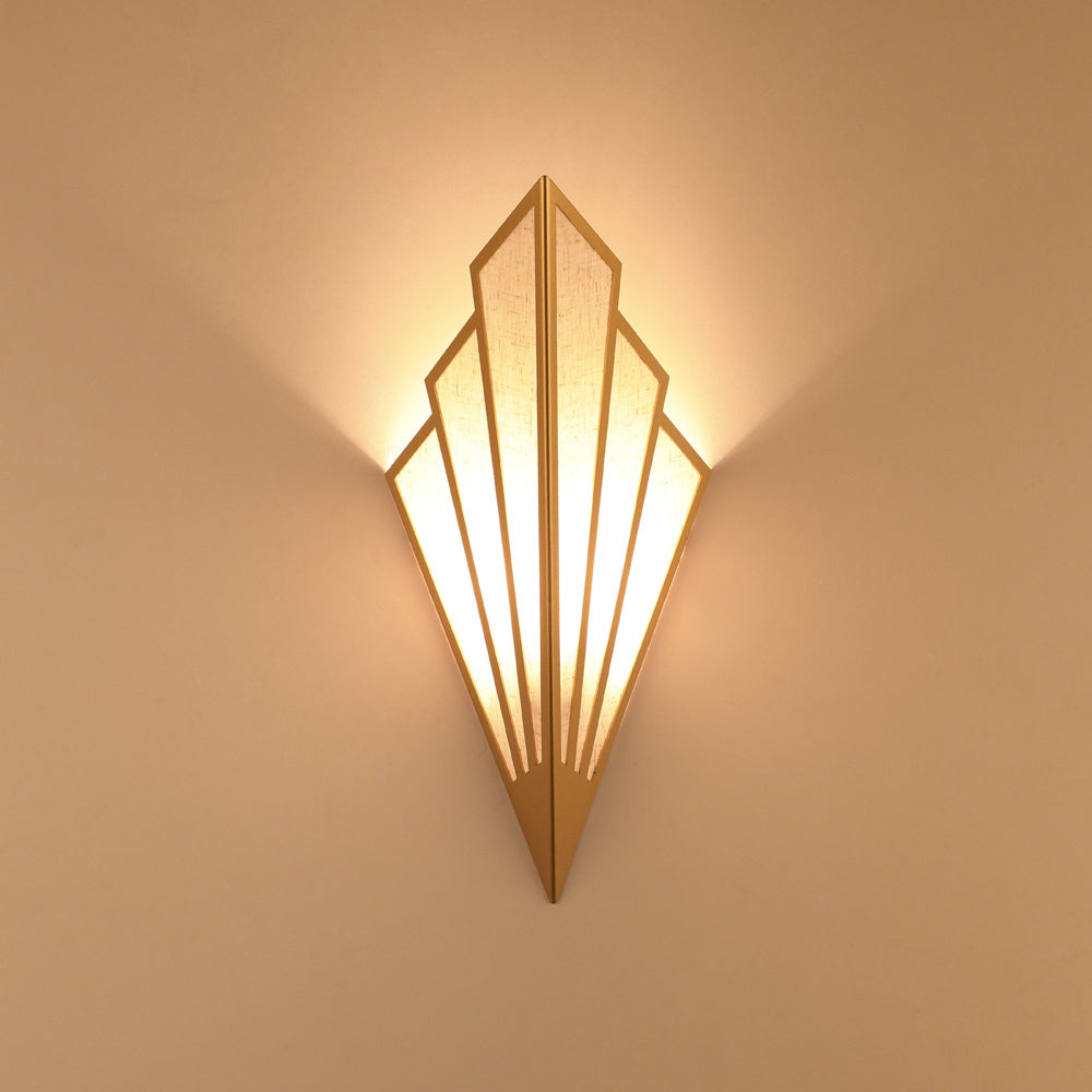Creative Scalloped Iron Linen 1-Light Wall Sconce Lamp