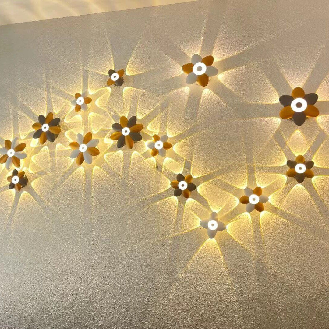 Creative Aluminum Spotlight Luminous LED Wall Sconce Lamp