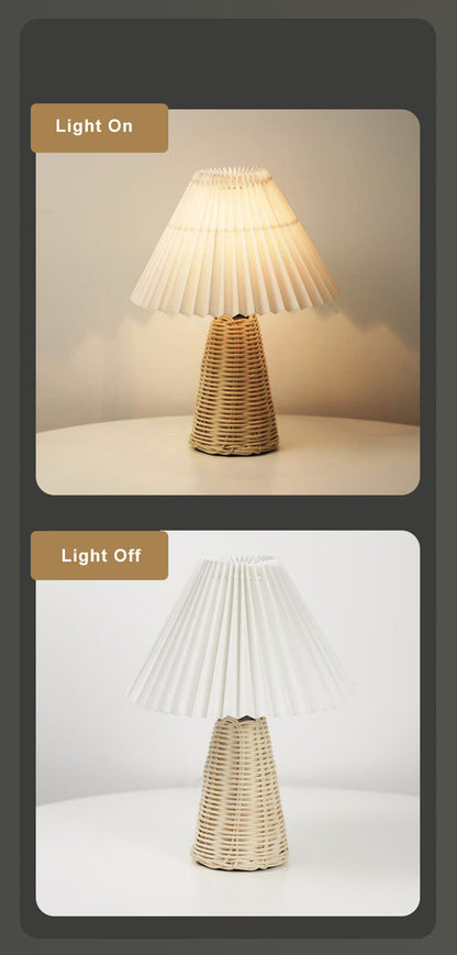 Vintage Pleated Fabric Table Lamp