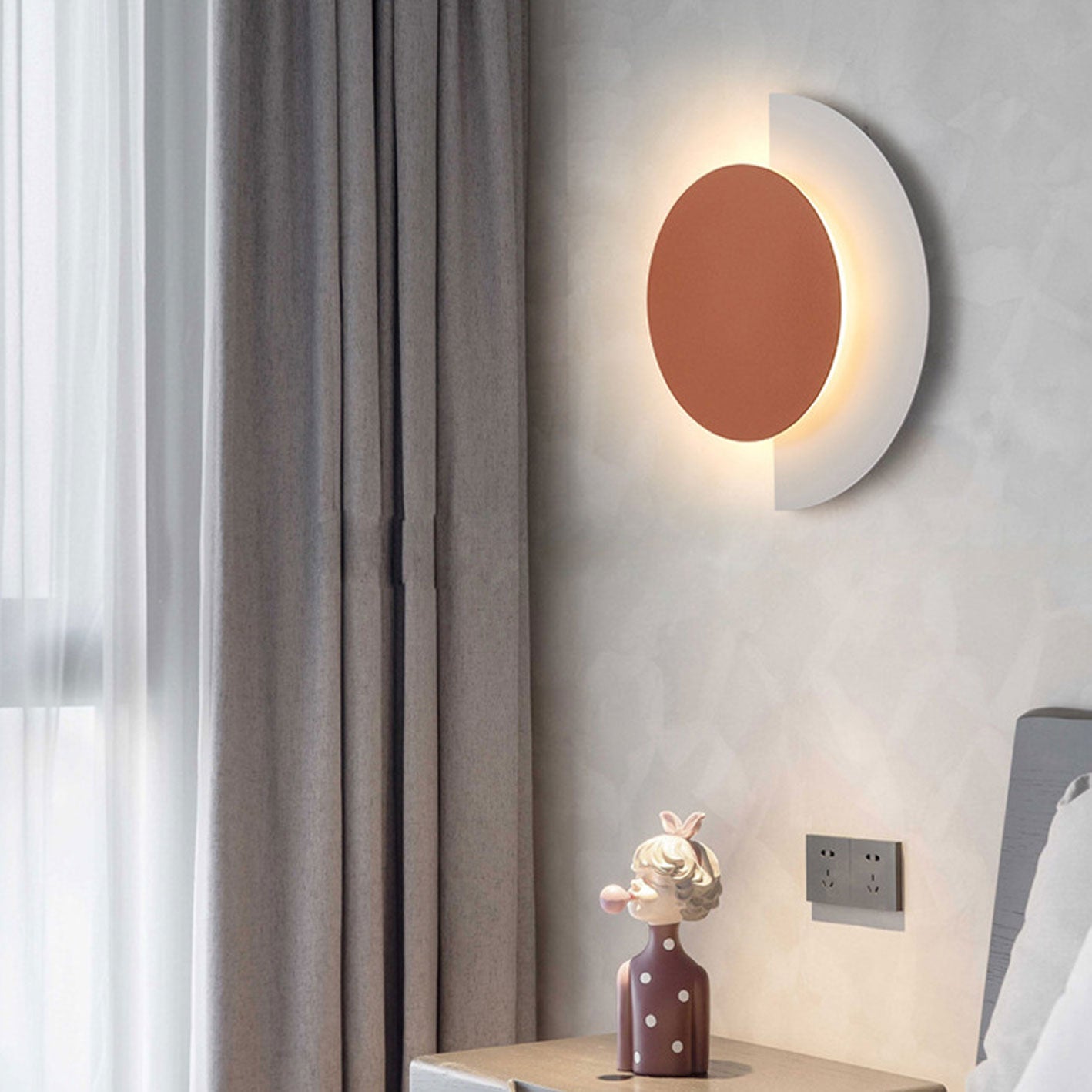 Solid Color Wrought Iron Acrylic LED Wall Sconce Lamp