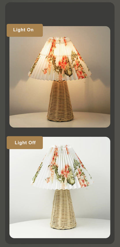 Vintage Pleated Fabric Table Lamp