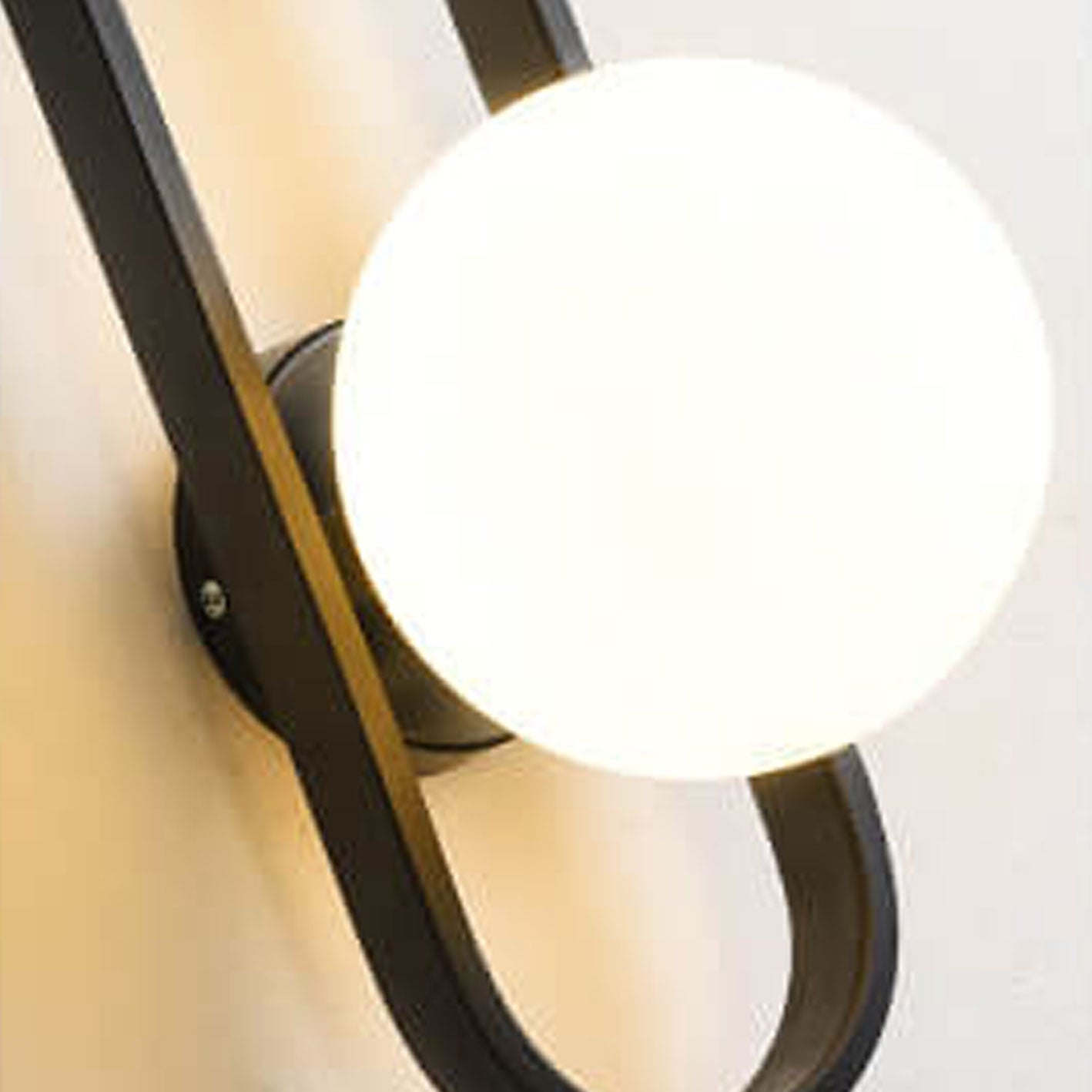 Minimalist Oval Ring Iron Glass 1-Light Wall Sconce Lamp
