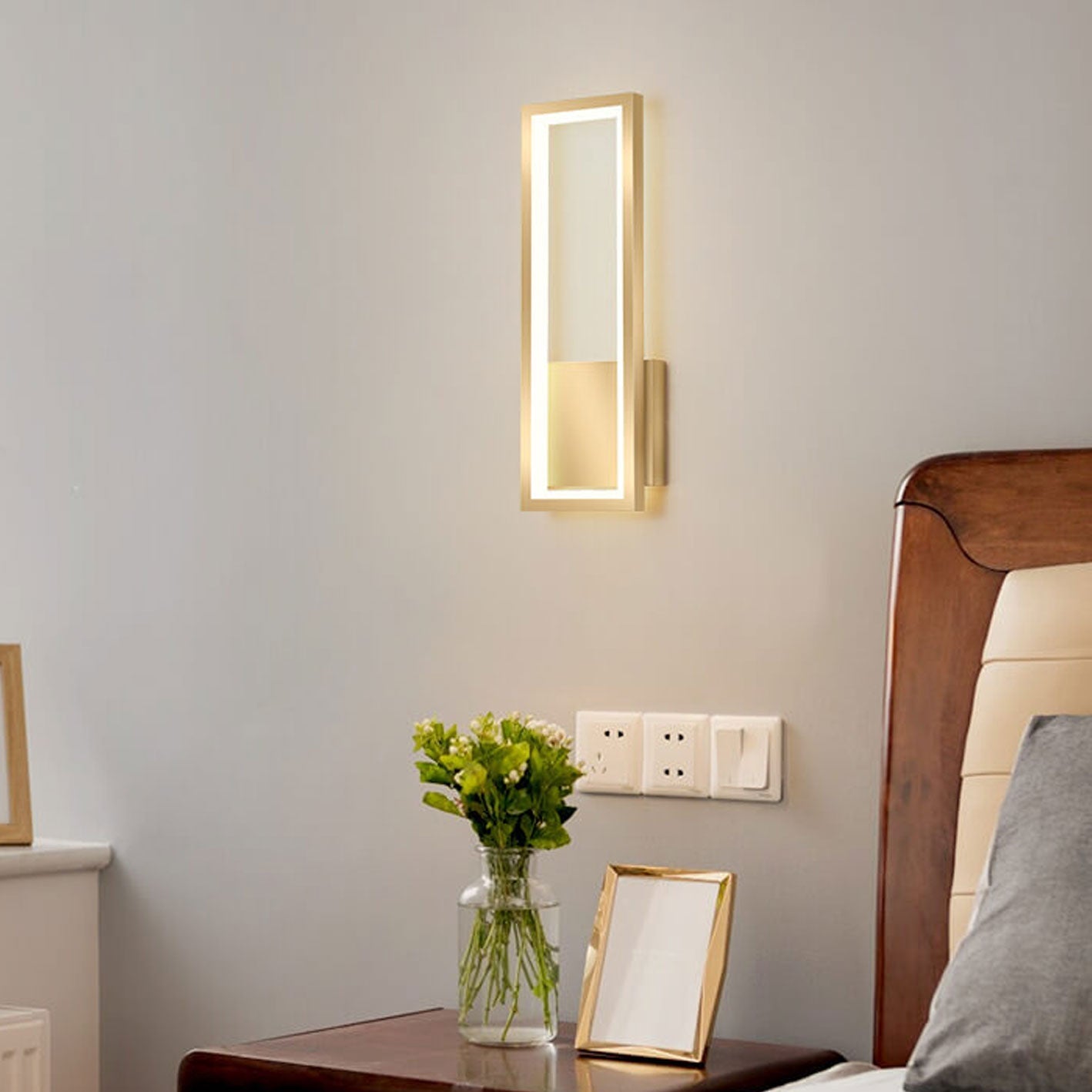 Light Rectangular Hollow Ring Design LED Wall Sconce Lamp