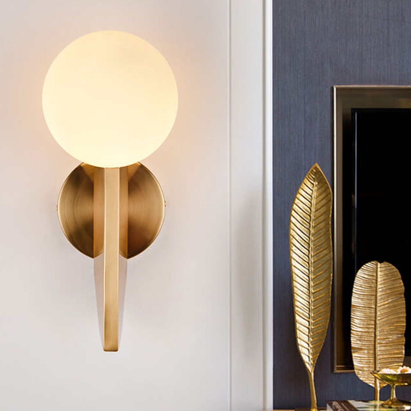 Nordic Simple Ball Lamp Shade 1-Light Wall Sconce Lamp
