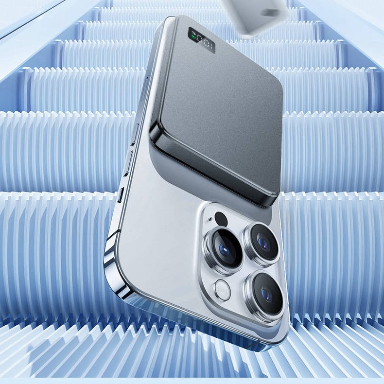 Magnetic Wireless Power Bank