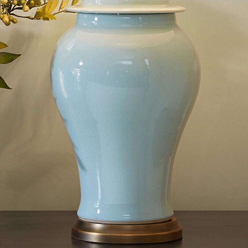 Traditional Vase Table Lamp