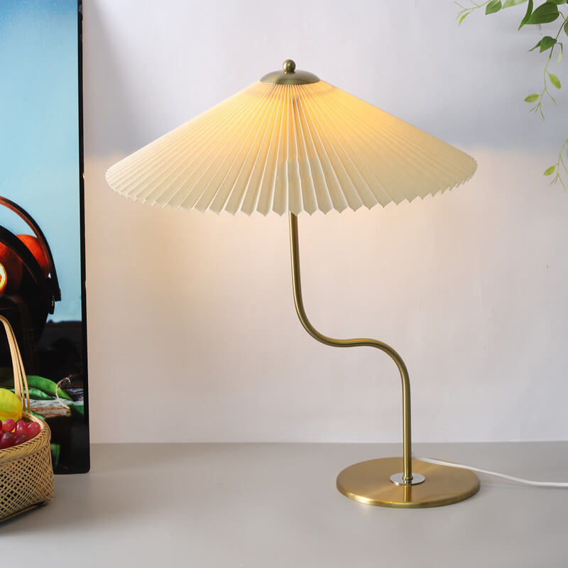 Retro Pleated Umbrella Decorative 1-Light Table Lamp