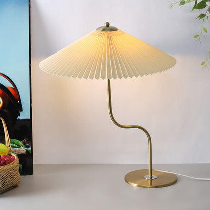 Retro Pleated Umbrella Decorative 1-Light Table Lamp