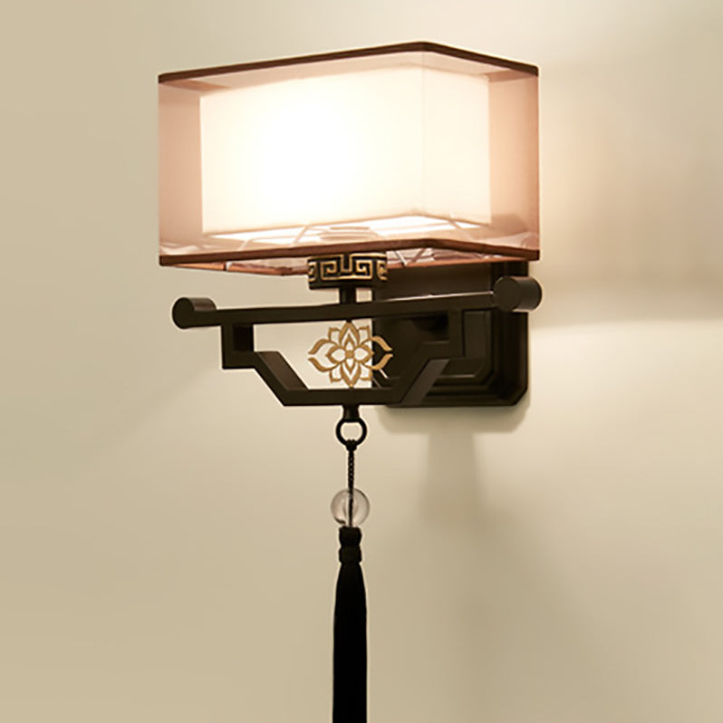 Chinese Embroidered Iron Fabric 1-Light Wall Sconce Lamp