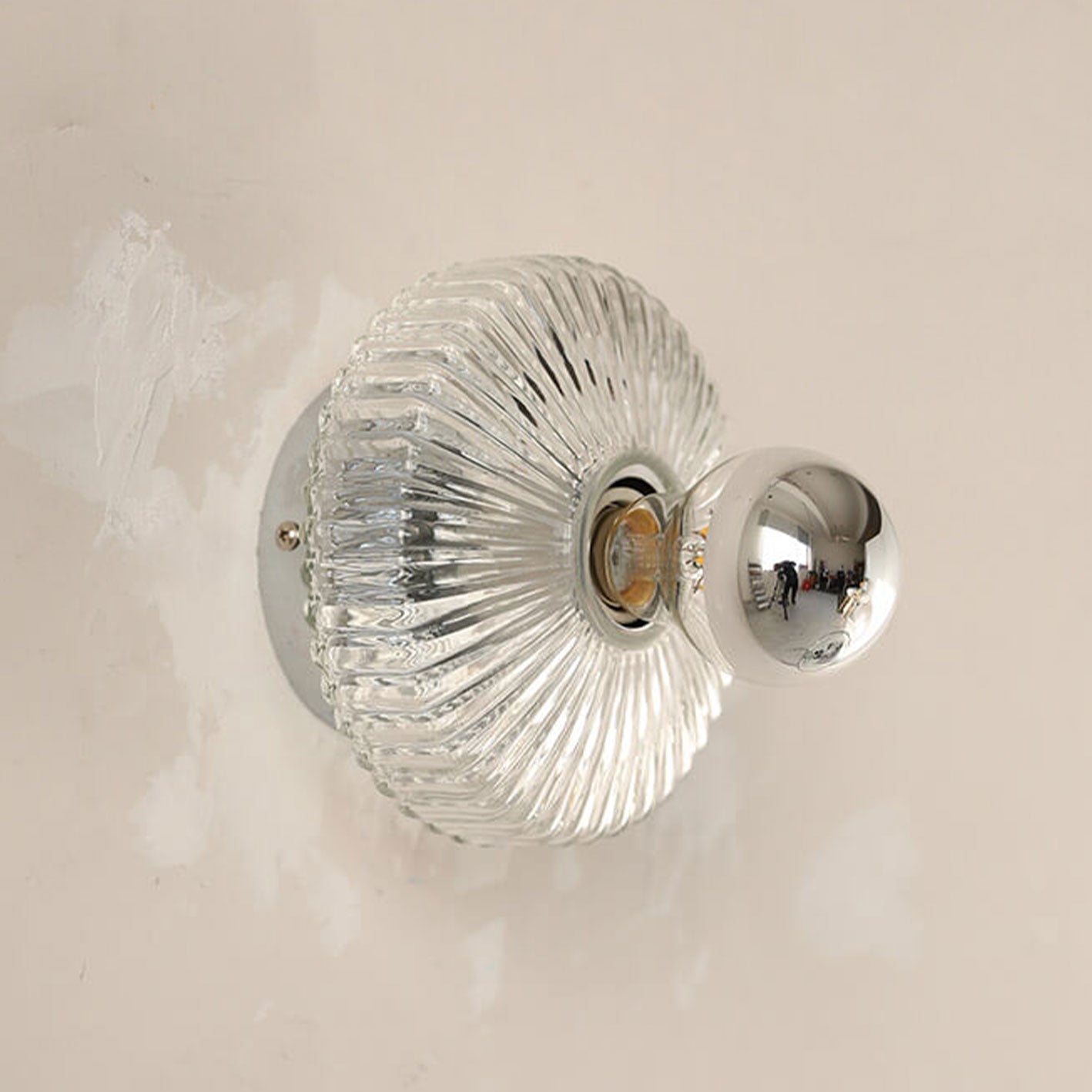 Glass Vertical Grain Design 1-Light Wall Sconce Lamp