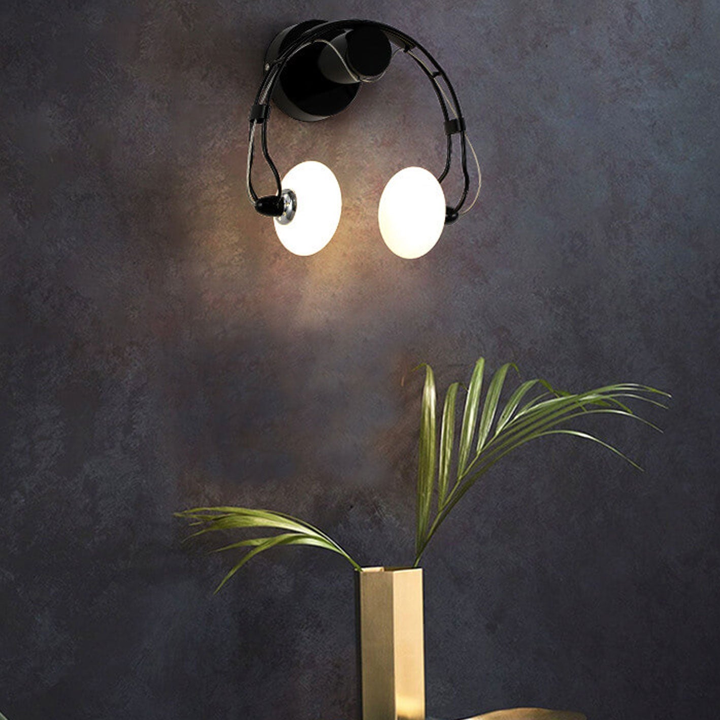 Glass Creative Headphone Design 2-Light Wall Sconce Lamp