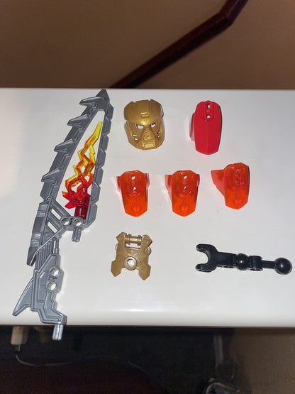 LEGO BIONICLE: Tahu-Master of Fire (70787) INCOMPLETE