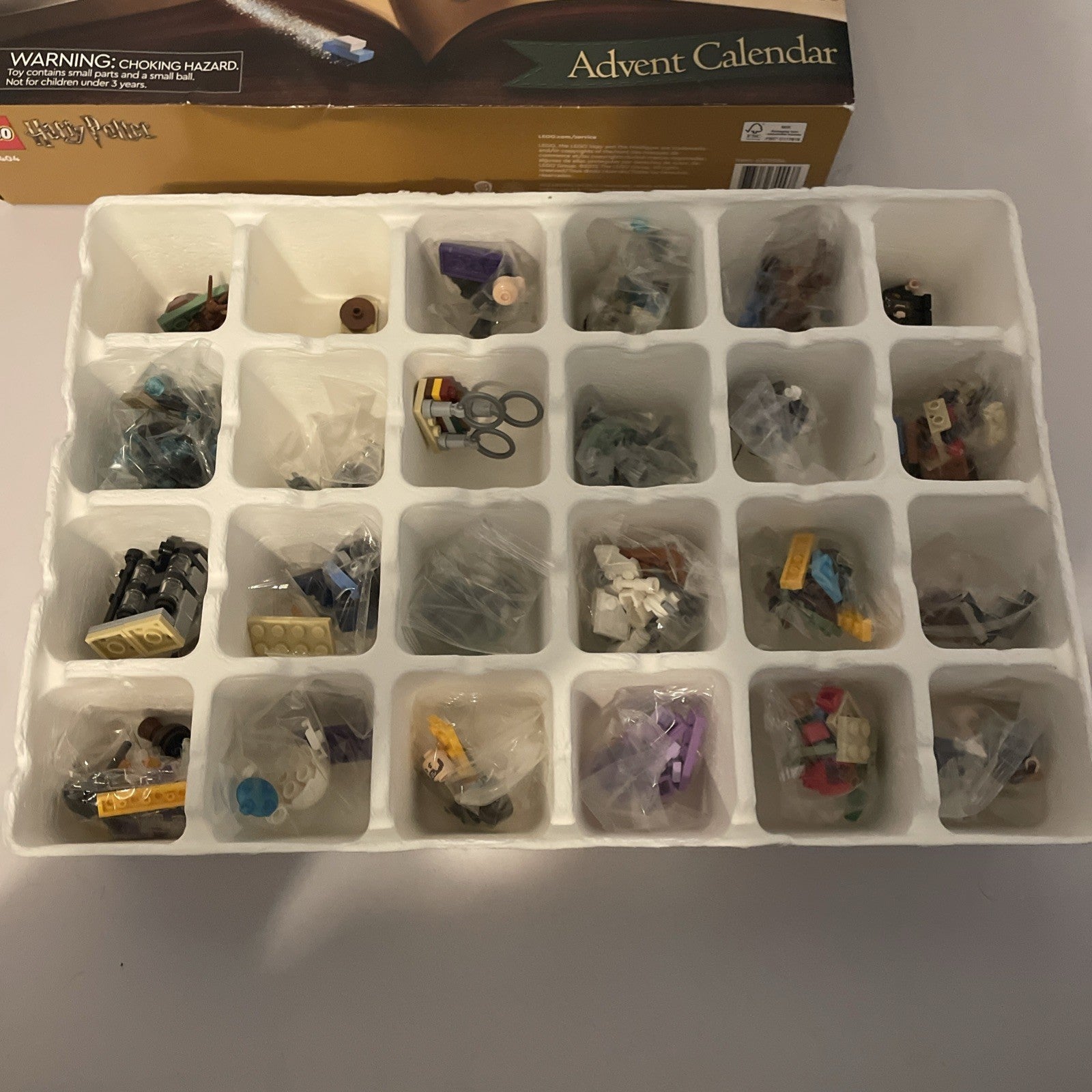 LEGO Harry Potter Advent Calendar 76404 (2022). SEE PICTURES Mostly Sealed