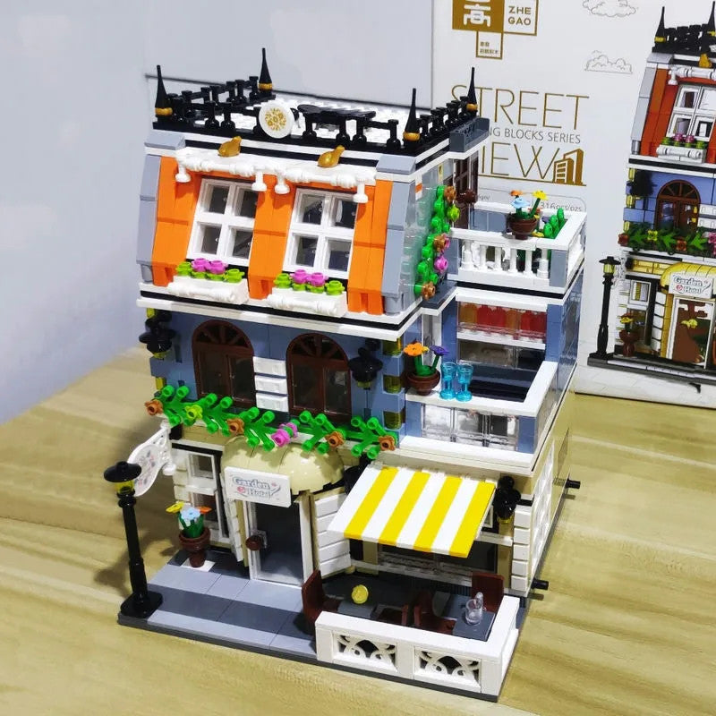 MOC Creator Expert City Garden Hotel Bricks Toy 0940
