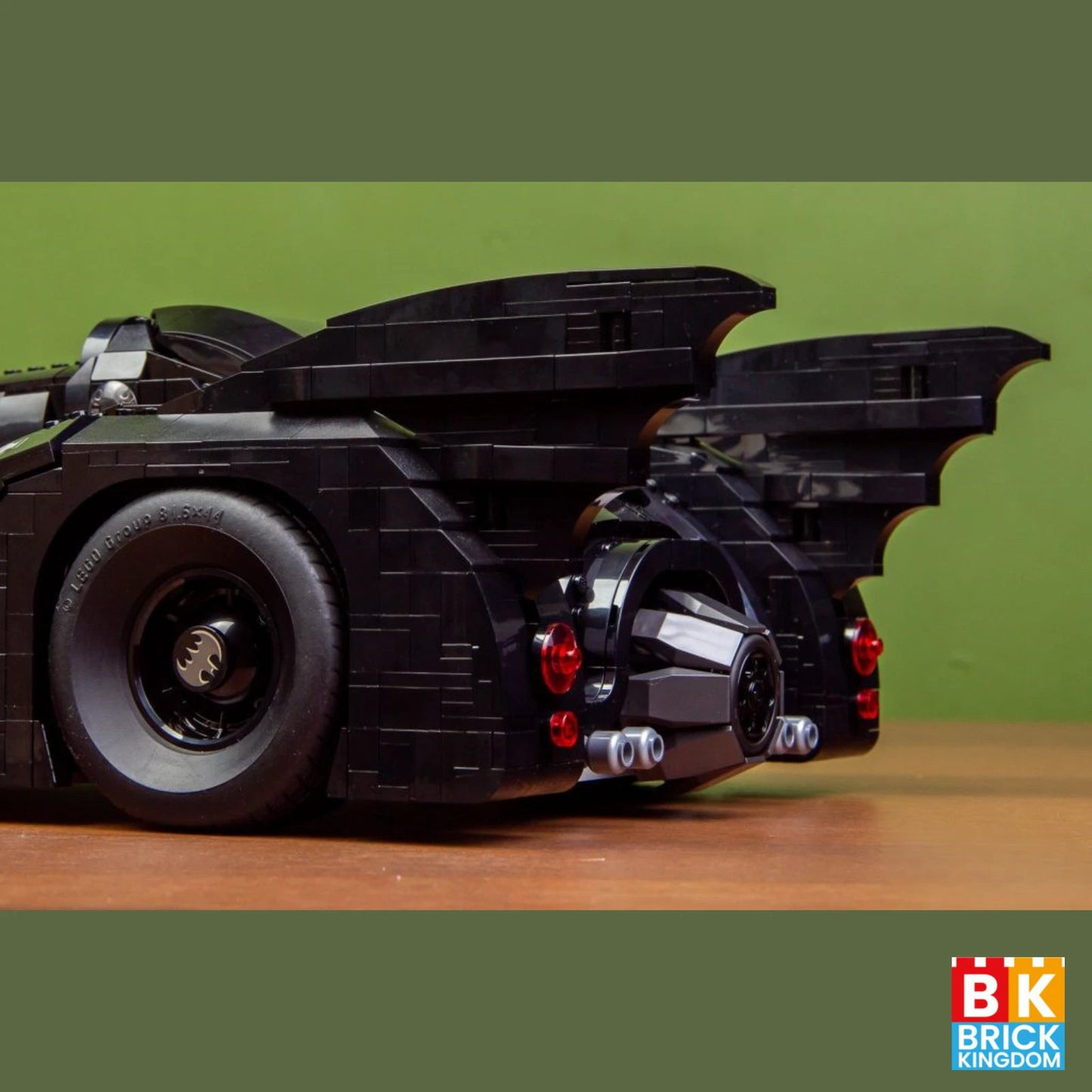 Building Block Set - New 1989 Batmobile 3,306 Pieces
