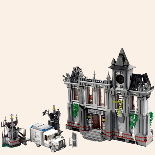 NEW Batman Arkham Asylum Breakout Building Blocks Set 1619 pcs 8 FIGS DC