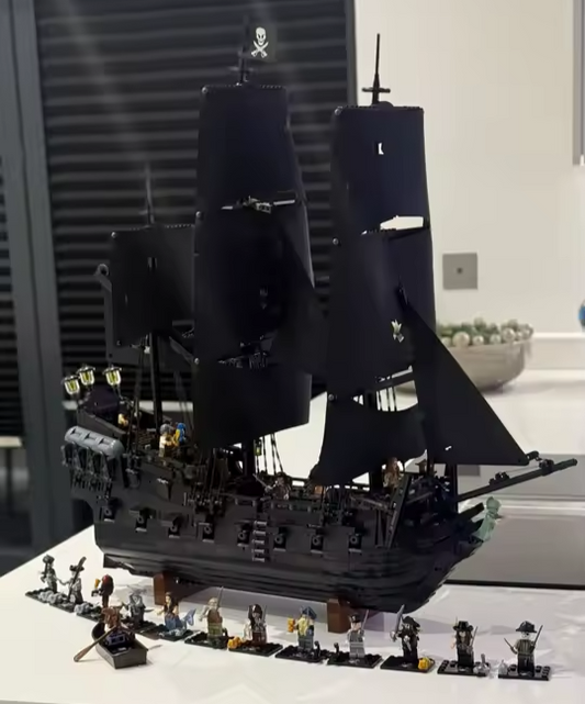 NEW 2025 2862 PCS Black Pearl Pirate Ship Unbranded Building Block Set