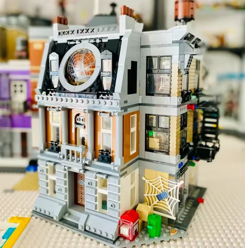 NEW Sanctum Sanctorum Generic Building Block Set With 6 Minifigures