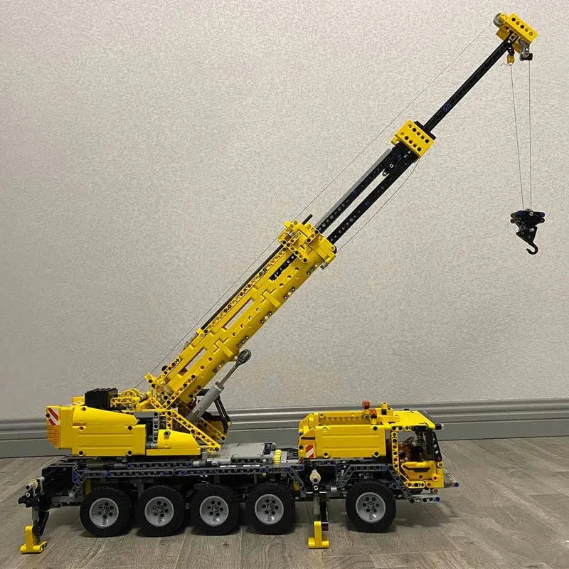 MOC RC APP Heavy Mobile Lift Crane Trucks Bricks Kids Toys