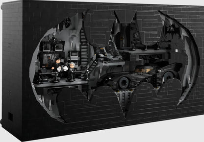 NEW 3981PCS Batman Batcave Shadow Box Building Block Set W/ FIGS