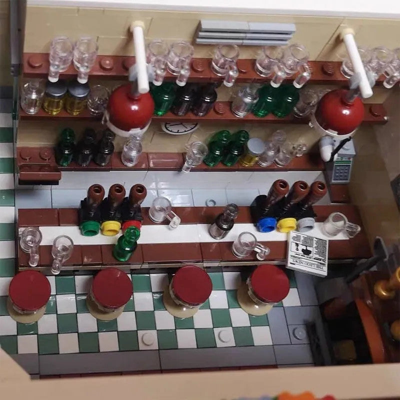 MOC City Street Expert Queen Bricktoria Bricks Toy 10197